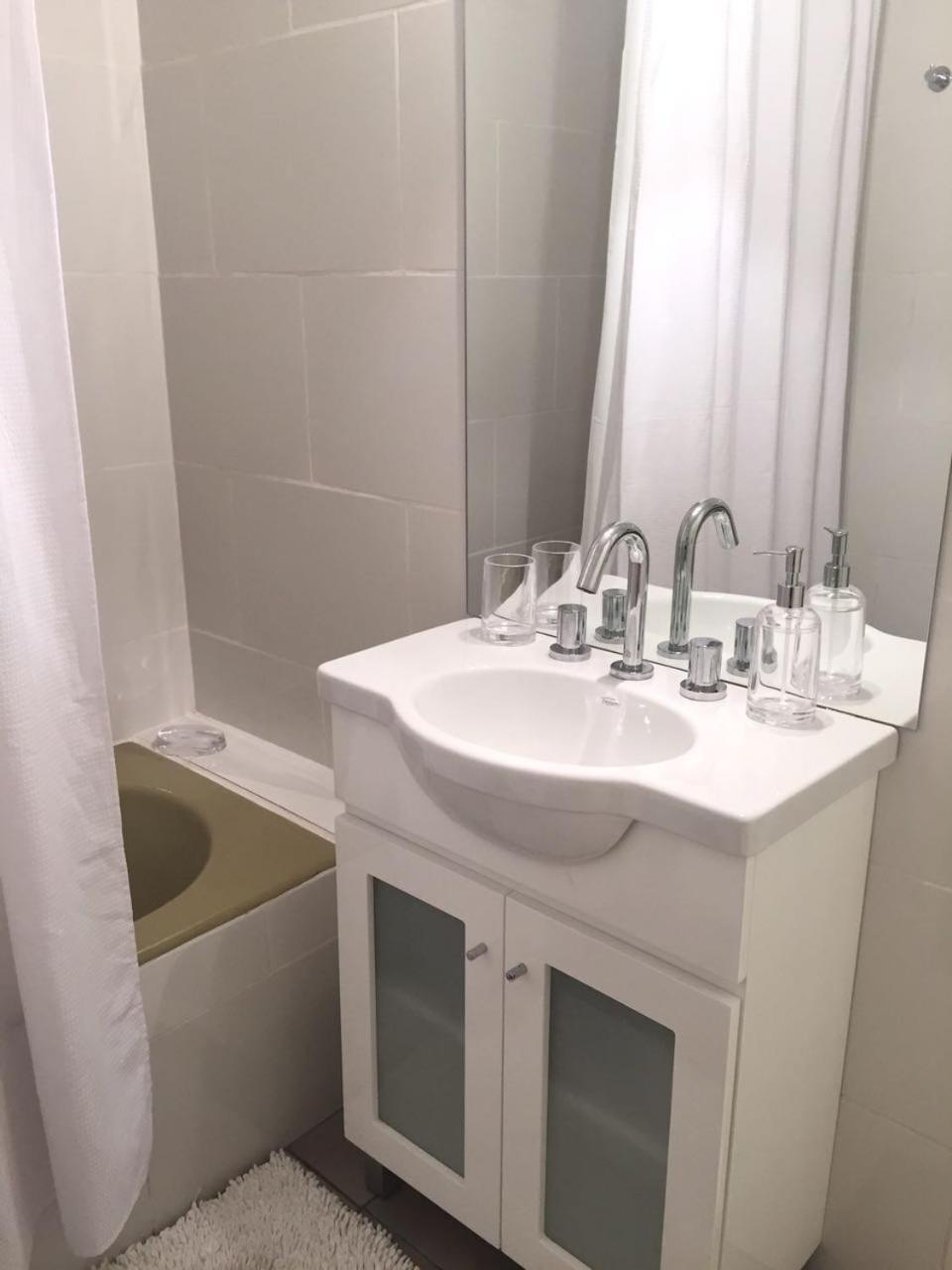 Estudio Moderno En Recoleta Excelente Ubicacion 布宜诺斯艾利斯 外观 照片