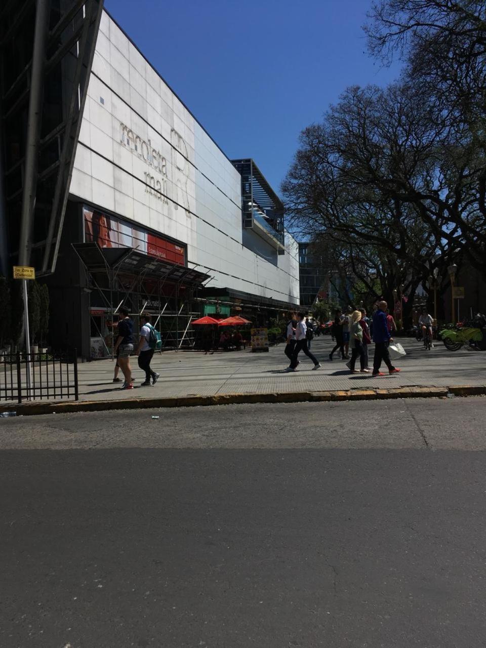 Estudio Moderno En Recoleta Excelente Ubicacion 布宜诺斯艾利斯 外观 照片